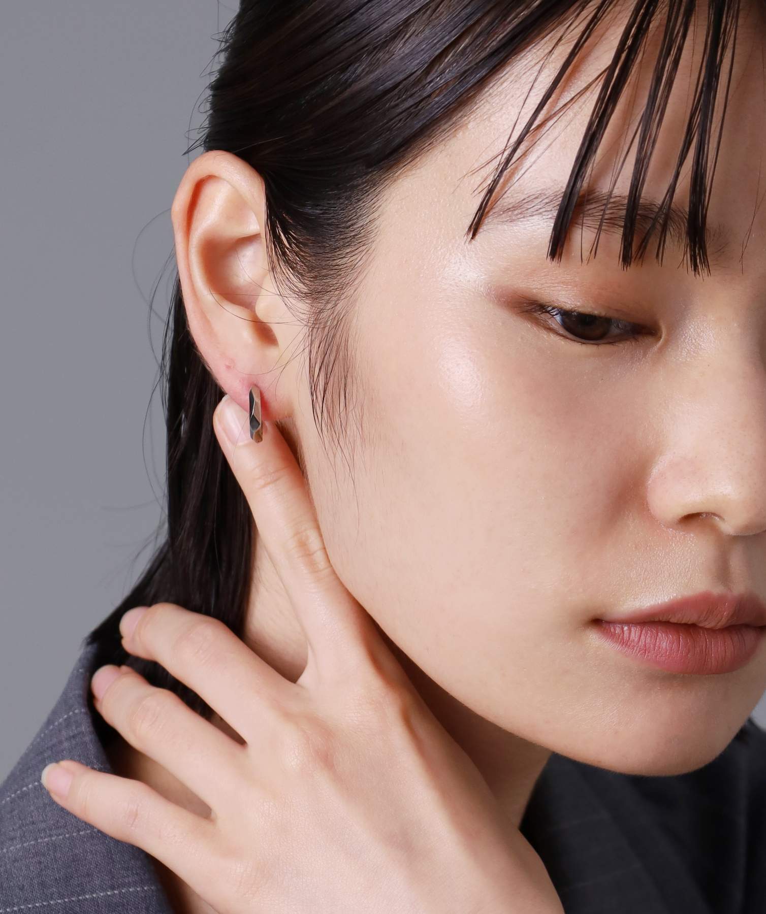 ライオンハート LION HEART 【限定展開】“LH-1”ディストーションフープピアス/サージカルステンレス(金属アレルギー対応) (シルバー) シルバー