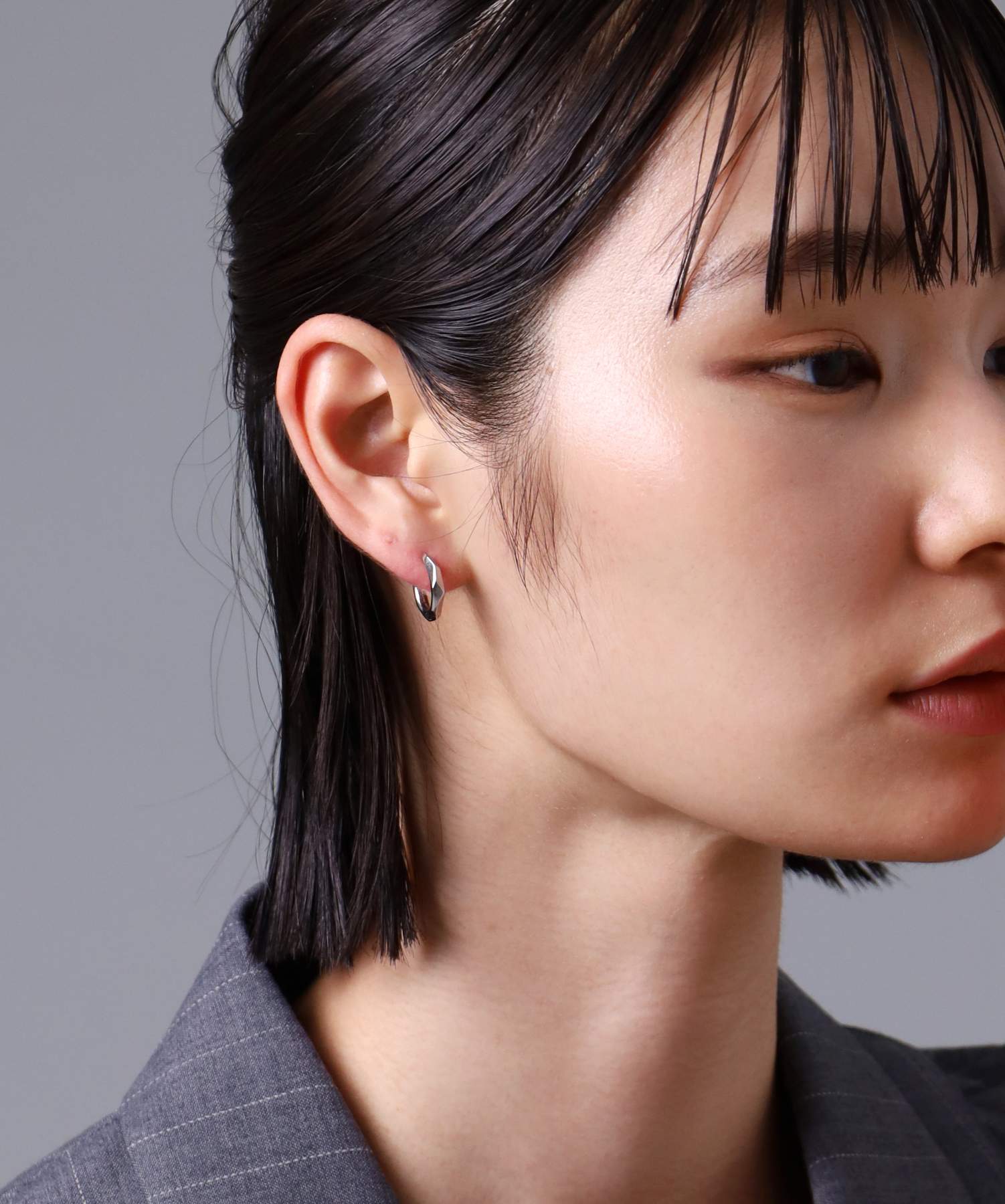 ライオンハート LION HEART 【限定展開】“LH-1”ディストーションフープピアス/サージカルステンレス(金属アレルギー対応) (シルバー) シルバー