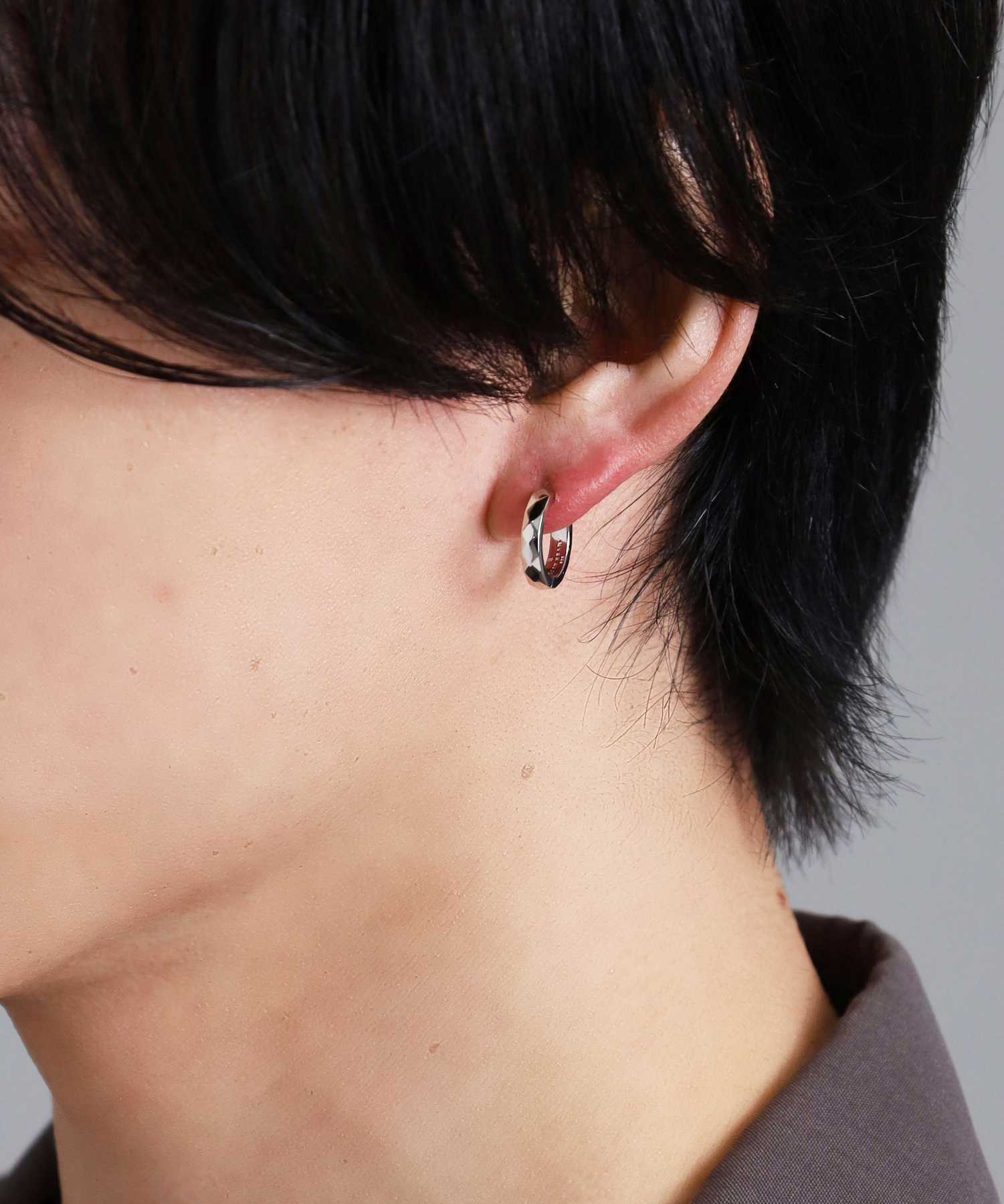 ライオンハート LION HEART “THE EDGE”カッティングフープピアス(M SIZE)/シルバー925 (シルバー) シルバー
