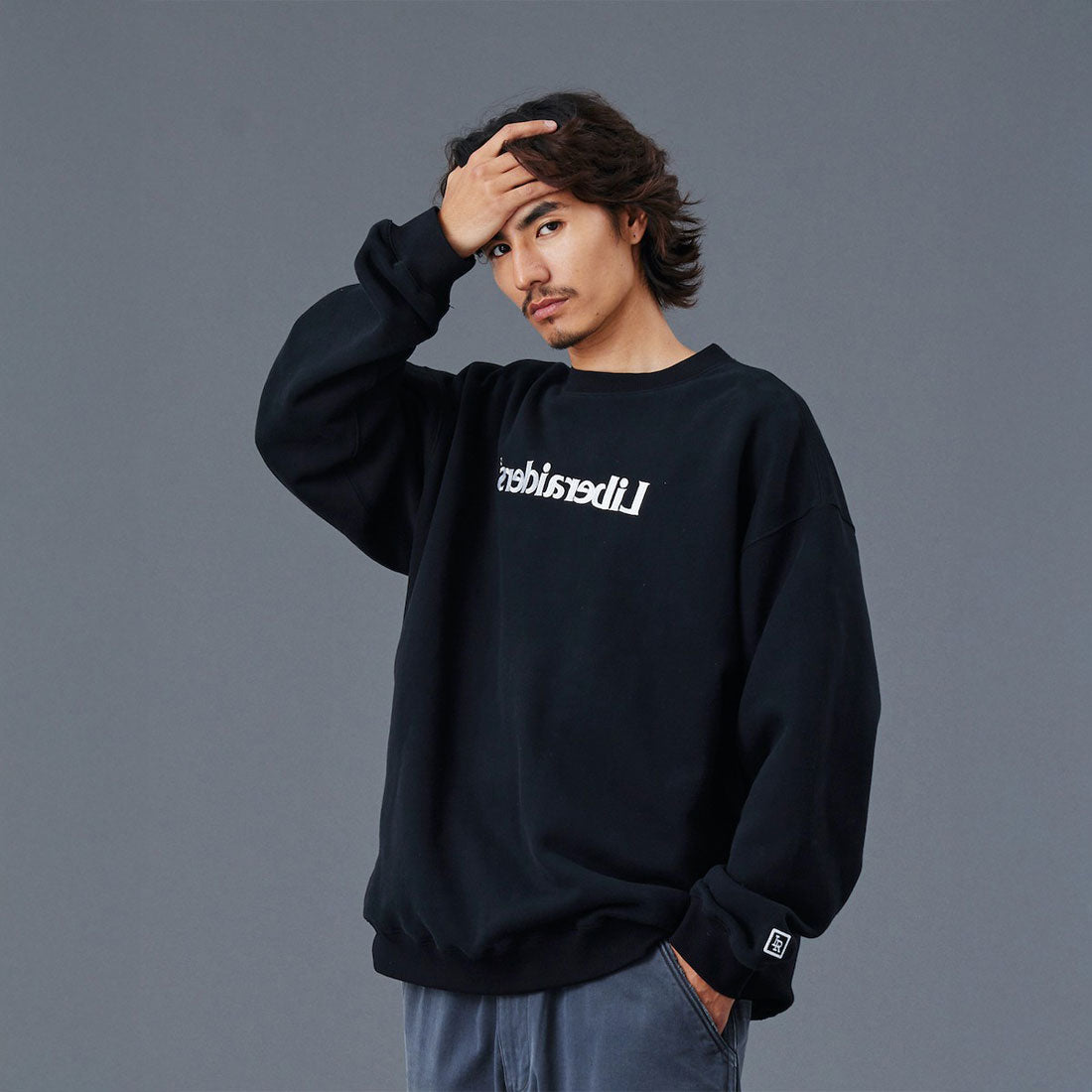 リベレイダース Liberaiders エンブロイダリー クルーネック(EMBROIDERY CREWNECK) (BLACK) BLACK