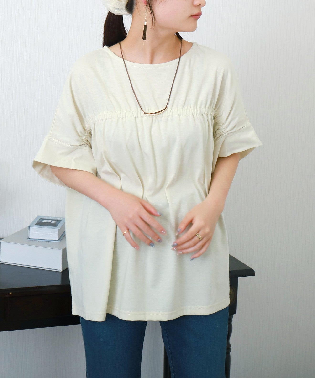 リベル モア libelle more ギャザー切替Tシャツ (クリーム) クリーム