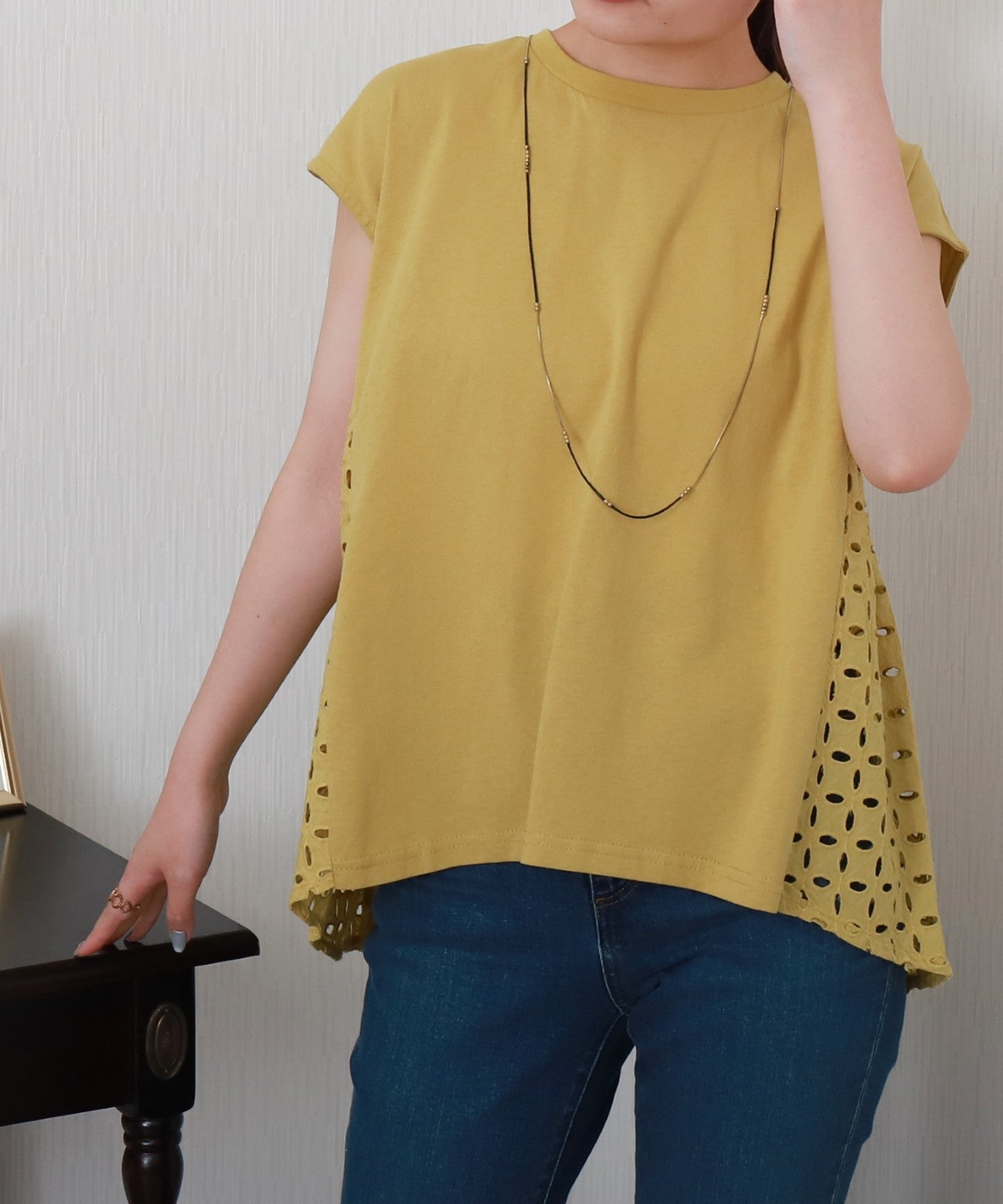 リベル モア libelle more サイド刺繍レース切替カットソー (クロ) クロ