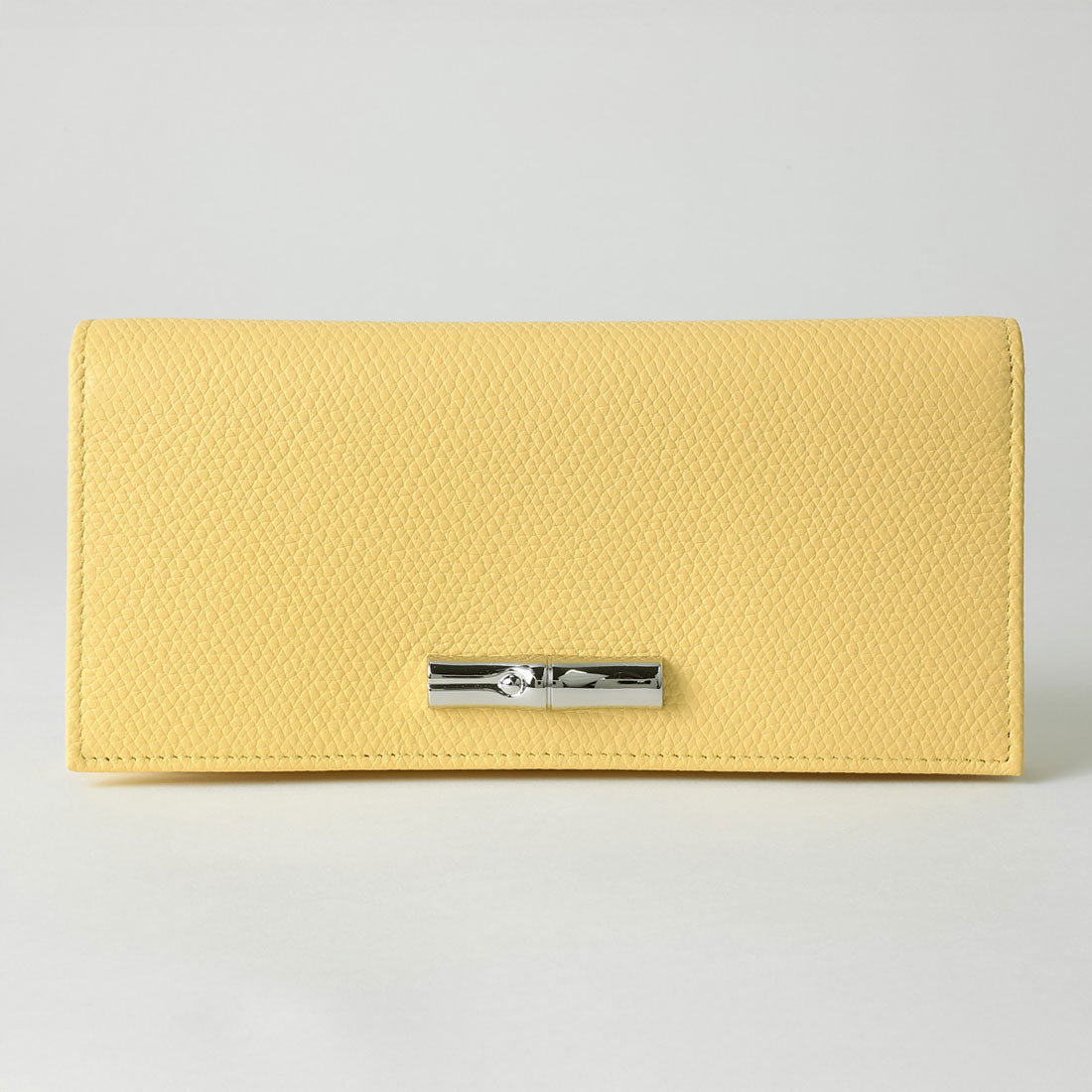 Longchamp Longchamp long wallet Le Rose Long flap wallet 30050 HFP M12  yellow chick