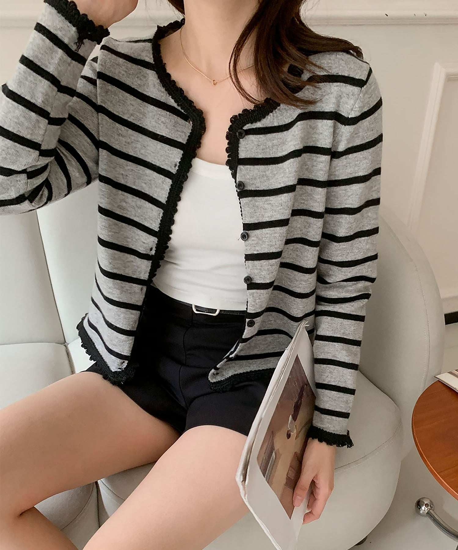 ロワ LOWO ボーダーニットカーディガン (チャコールグレー) チャコールグレー