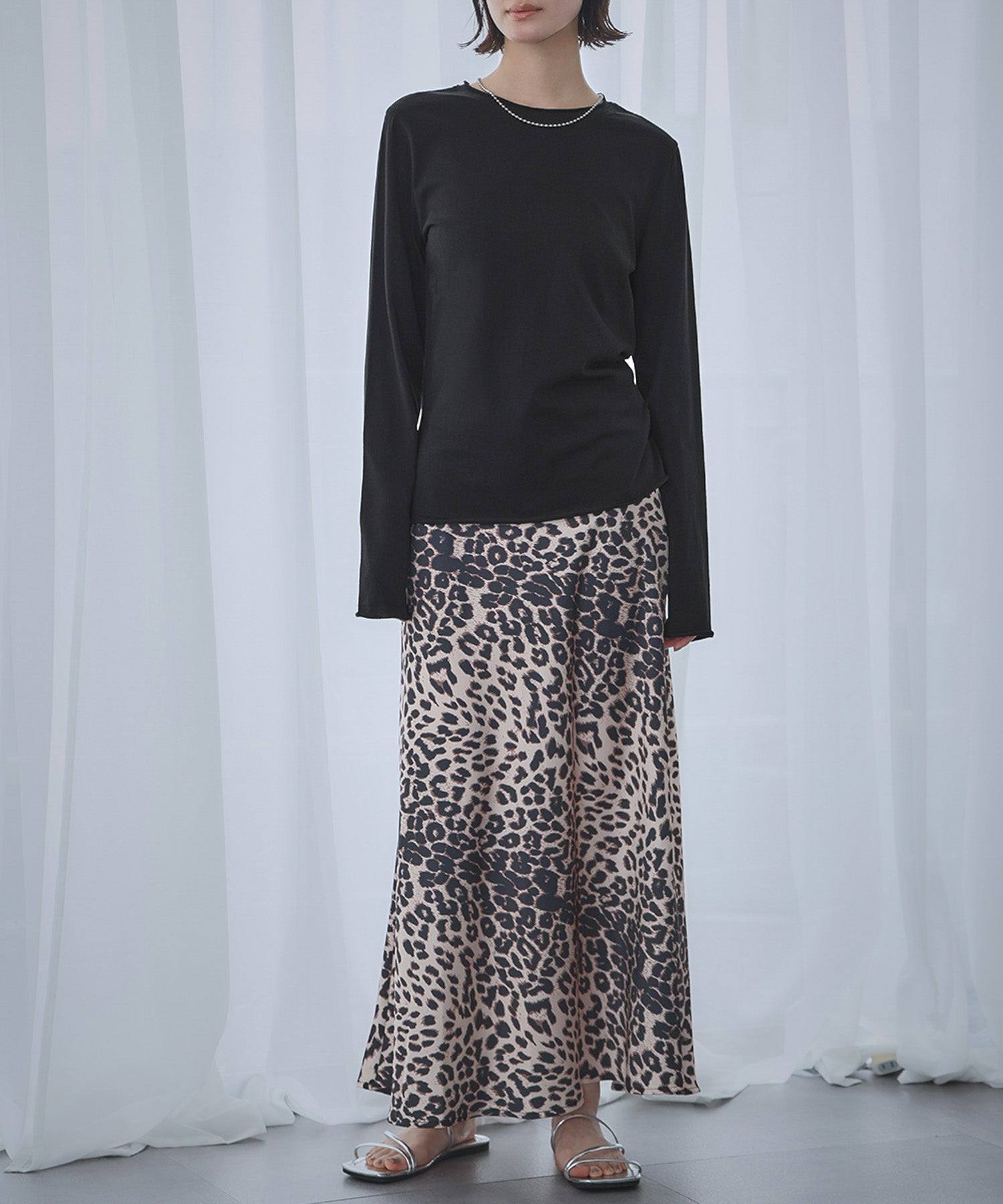 ロワ LOWO 綿混シンプルカットソー (ブラック) ブラック