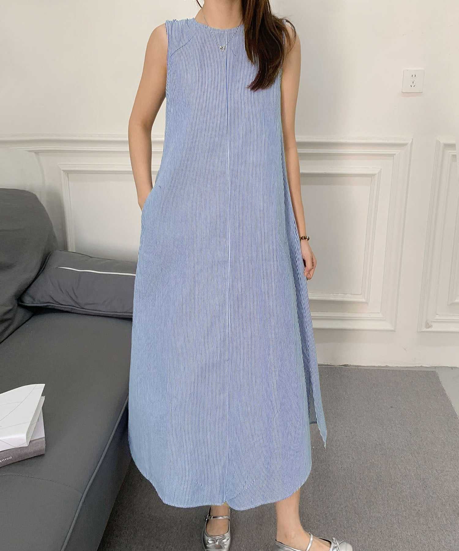 ロワ LOWO 綿麻混バックスリットAラインストライプロングワンピース (ブルー) ブルー