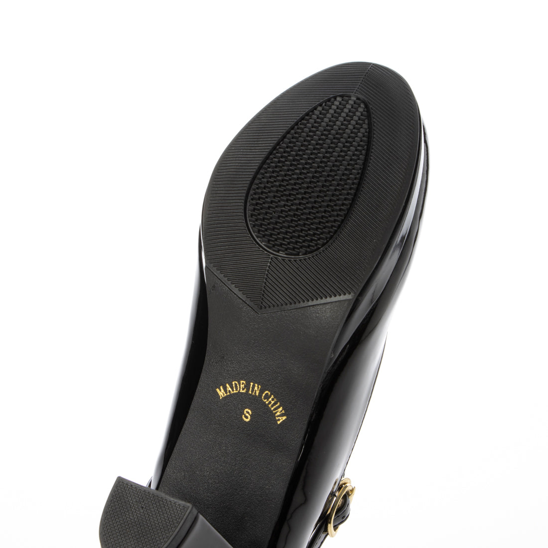 フロントストラップヒールパンプス (ブラックエナメル(BLKE)) ブラックエナメル(BLKE)