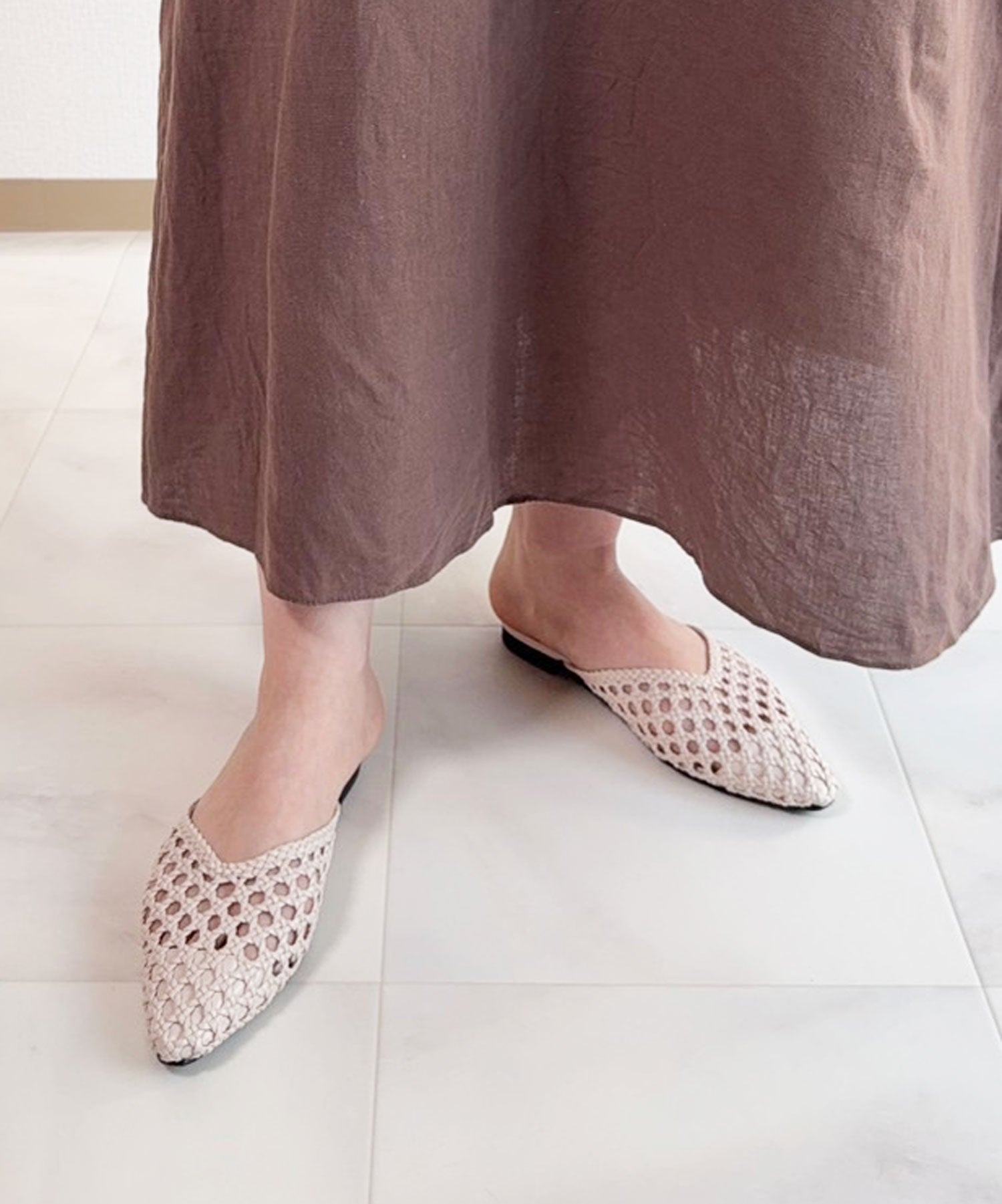 ラスドット lus. メッシュ編みミュールサンダル (ベージュ) ベージュ