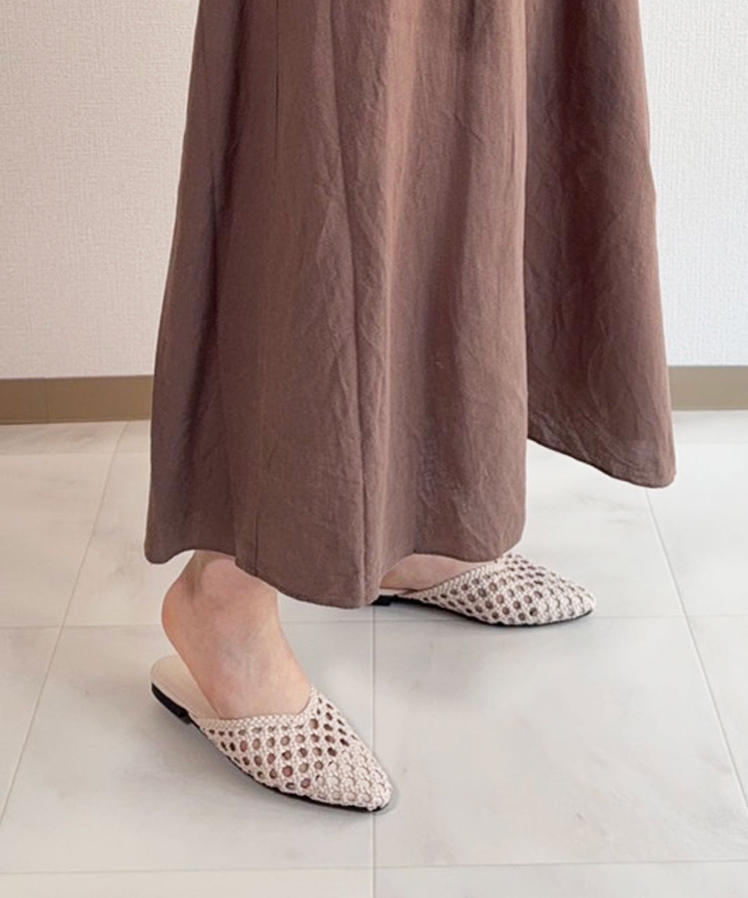 ラスドット lus. メッシュ編みミュールサンダル (ベージュ) ベージュ