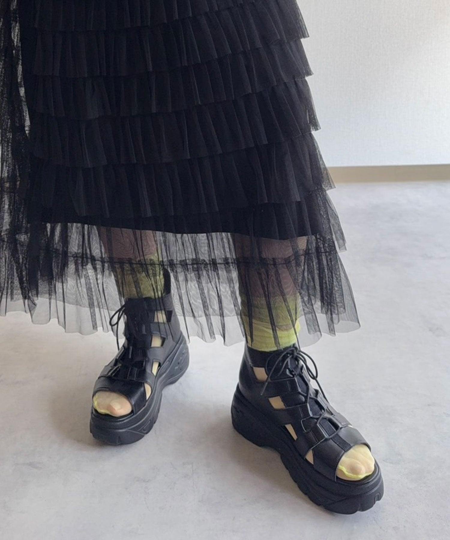 ラスドット lus. 厚底レースアップブーツサンダル (ブラック) ブラック