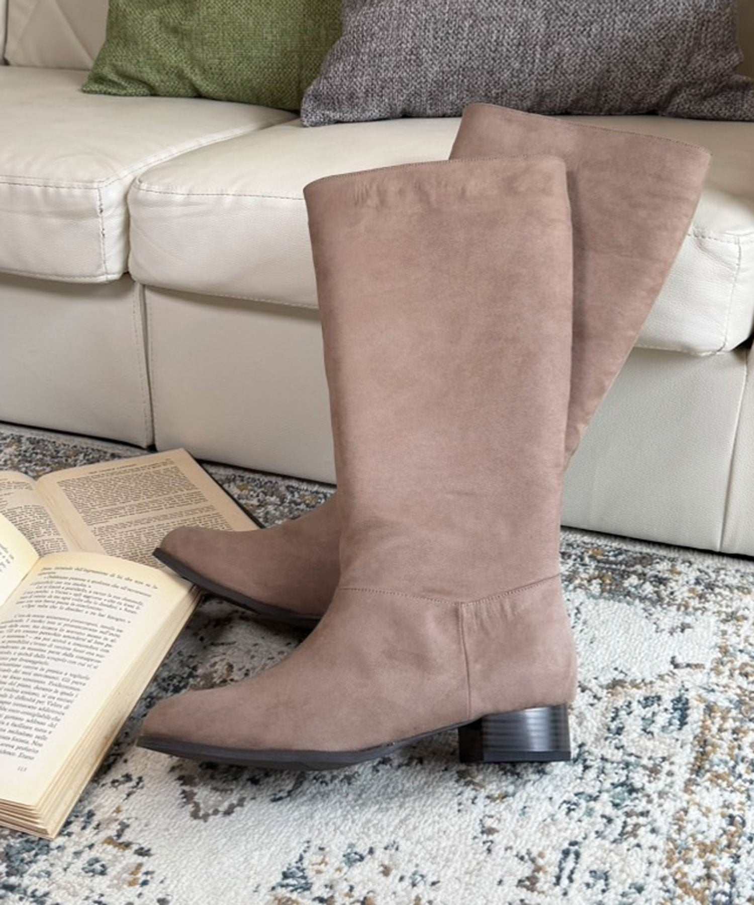 ラスドット lus. ワイドシャフトスエードロングブーツ (ベージュスエード) ベージュスエード