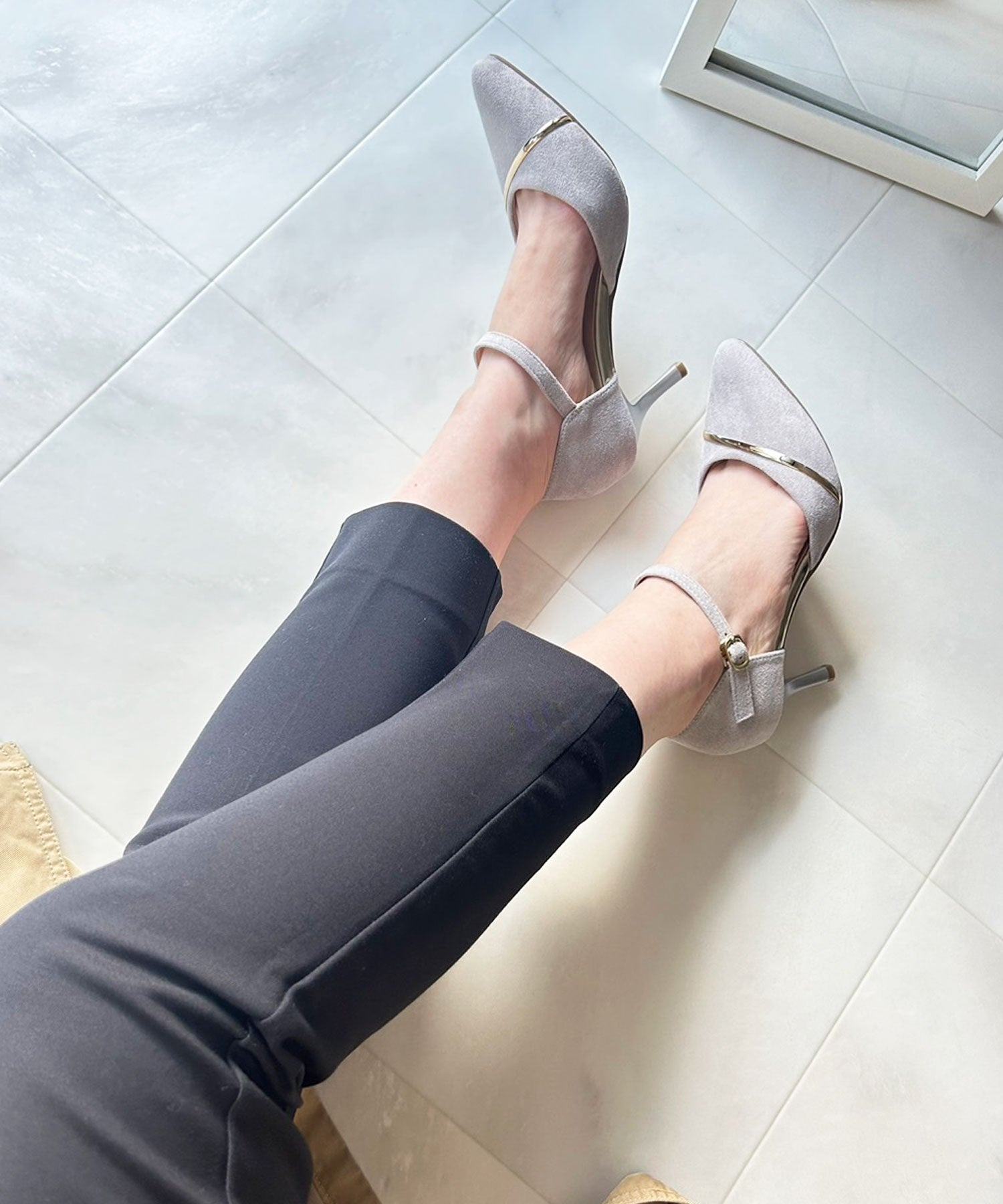 ラスドット lus. 尖頭分開式高跟鞋