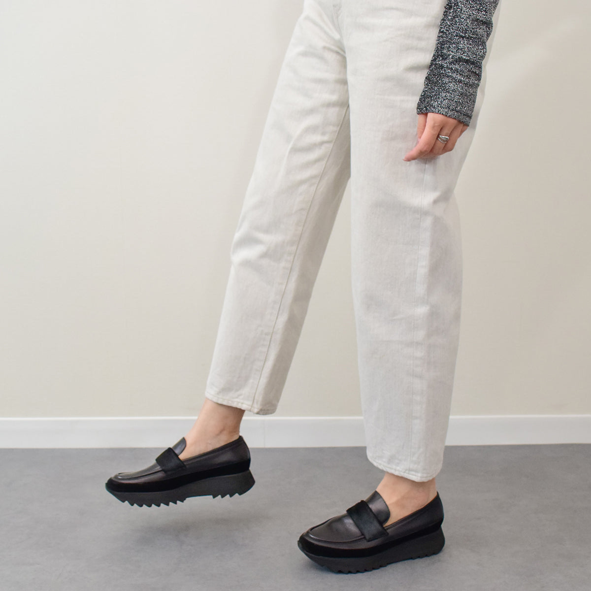 ルカ グロッシ Luca Grossi 厚底シャークソールローファー (ブラックコンビ) ブラックコンビ