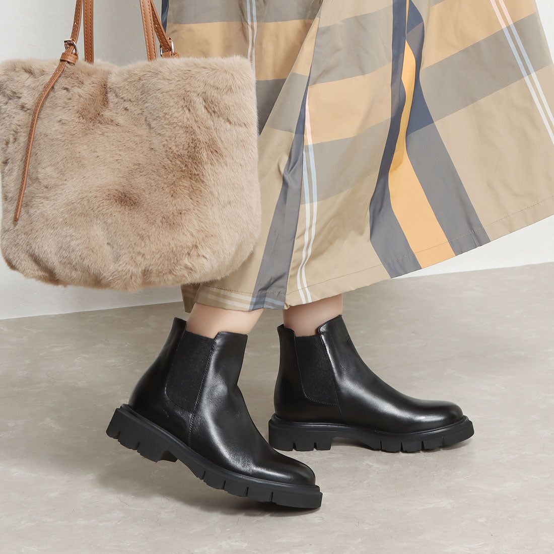 ルカ グロッシ Luca Grossi 異素材ショートブーツ