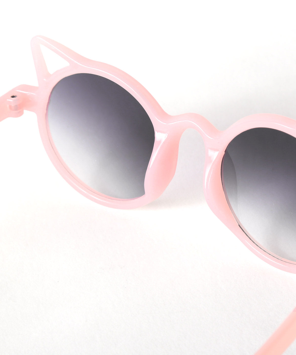 ラグスタイル LUXSTYLE UVカットキッズ猫型サングラス/キッズ 子供用 ネコ型 猫型 ラウンド 丸型 UVカット 紫外線カット 軽量 小さい 子ども 幼児 かわいい (ピンク×スモークハーフ) ピンク×スモークハーフ
