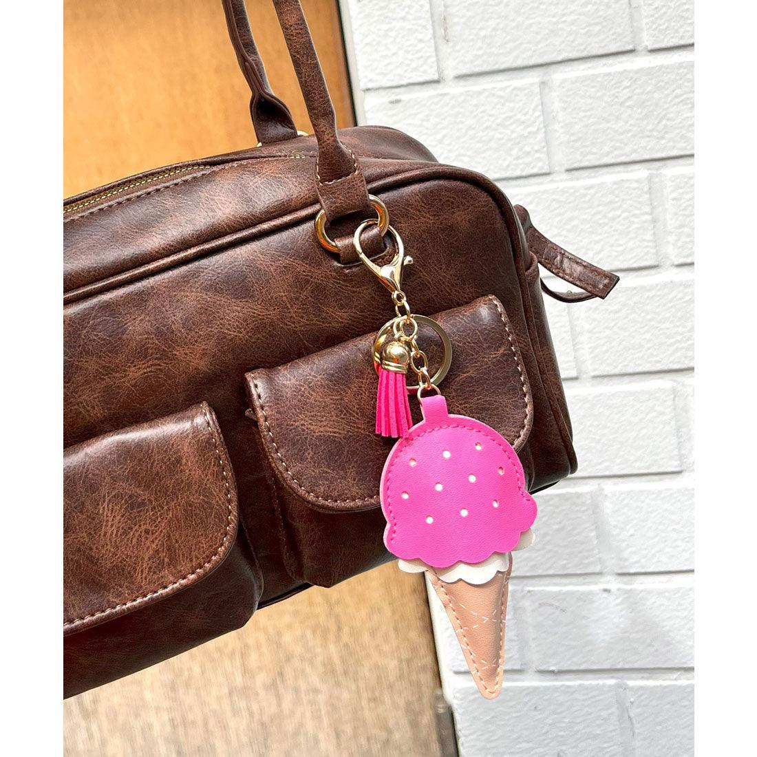 ラグスタイル LUXSTYLE アイスクリームチャーム/キーホルダー アイスクリーム コーン ジェラート PUレザー フェイクレザー 合皮 合成皮革 レザーチャーム (パープル) パープル