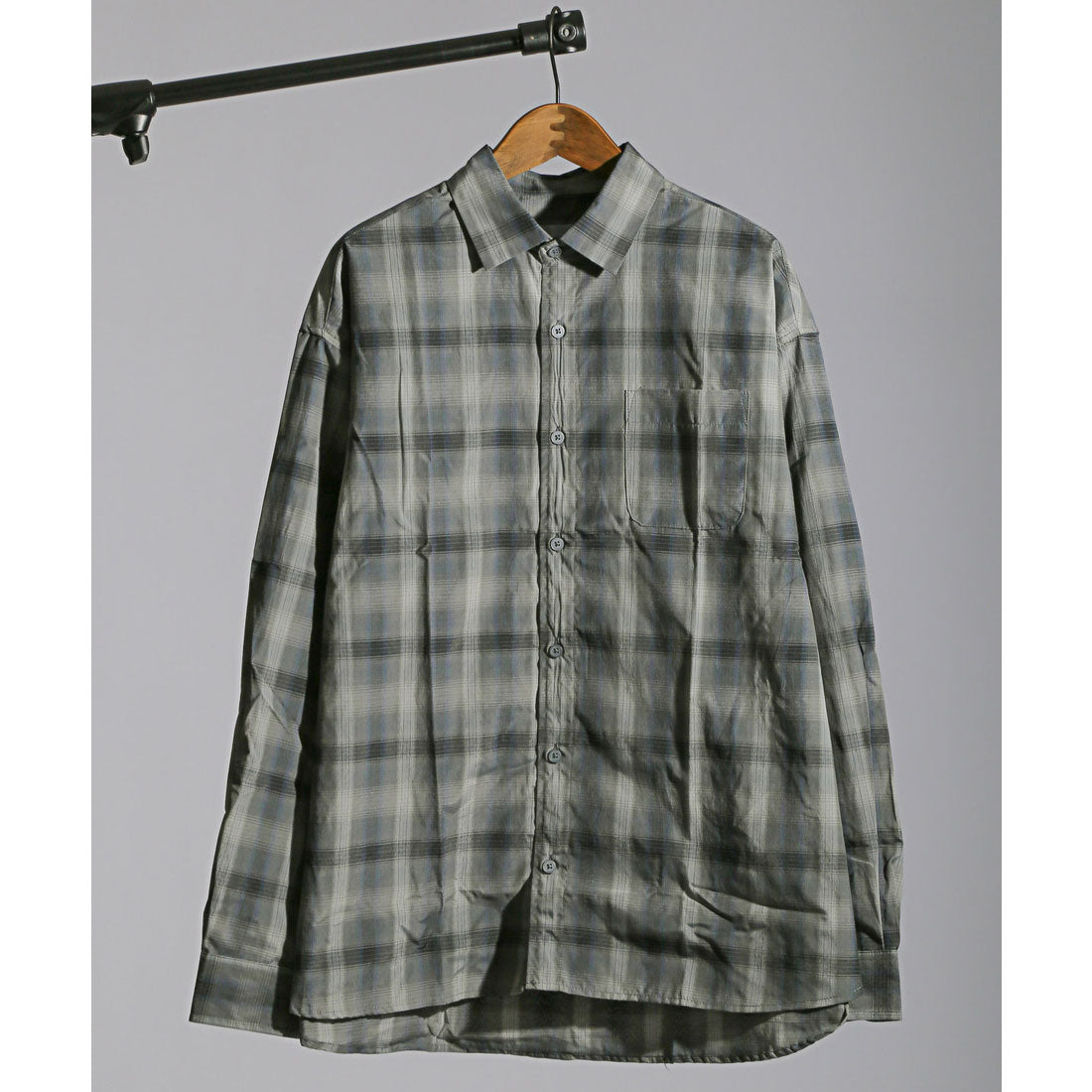 拉格風格 LUXSTYLE 總圖案常規領長袖襯衫/常規領 胸口袋 條紋 格子 總圖案 平紋布料