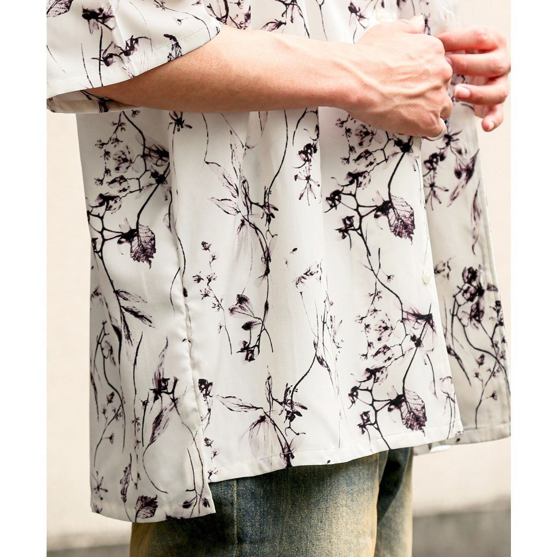 ラグスタイル LUXSTYLE 花柄オープンカラー半袖シャツ/シャツ 半袖 開襟シャツ 花柄 総柄 ビッグシルエット 薄手 柄シャツ メンズシャツ モノトーン ゆったり (ホワイト) ホワイト