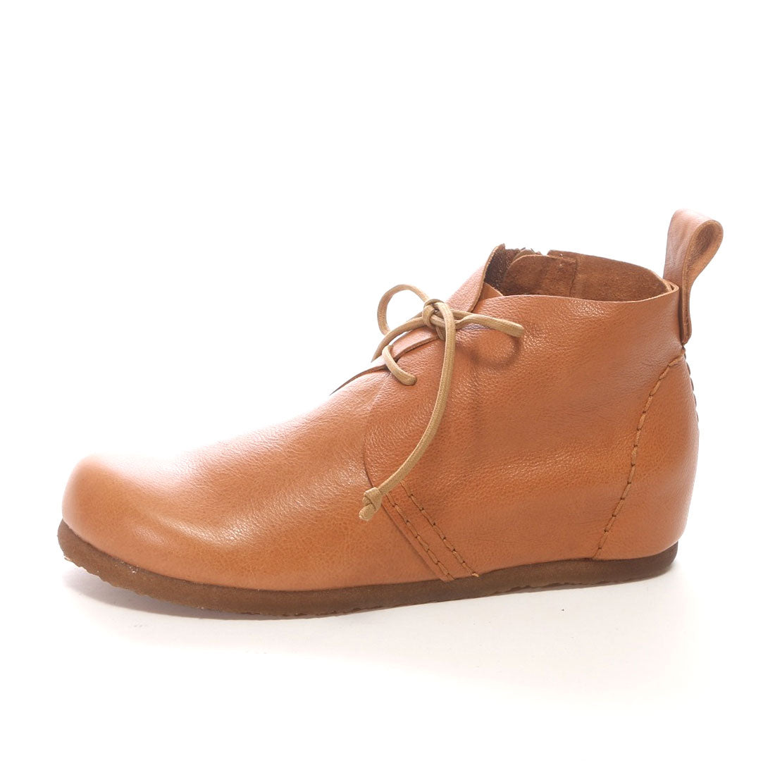 Milla sports: Clean and comfortable 4E casual wedge shoes