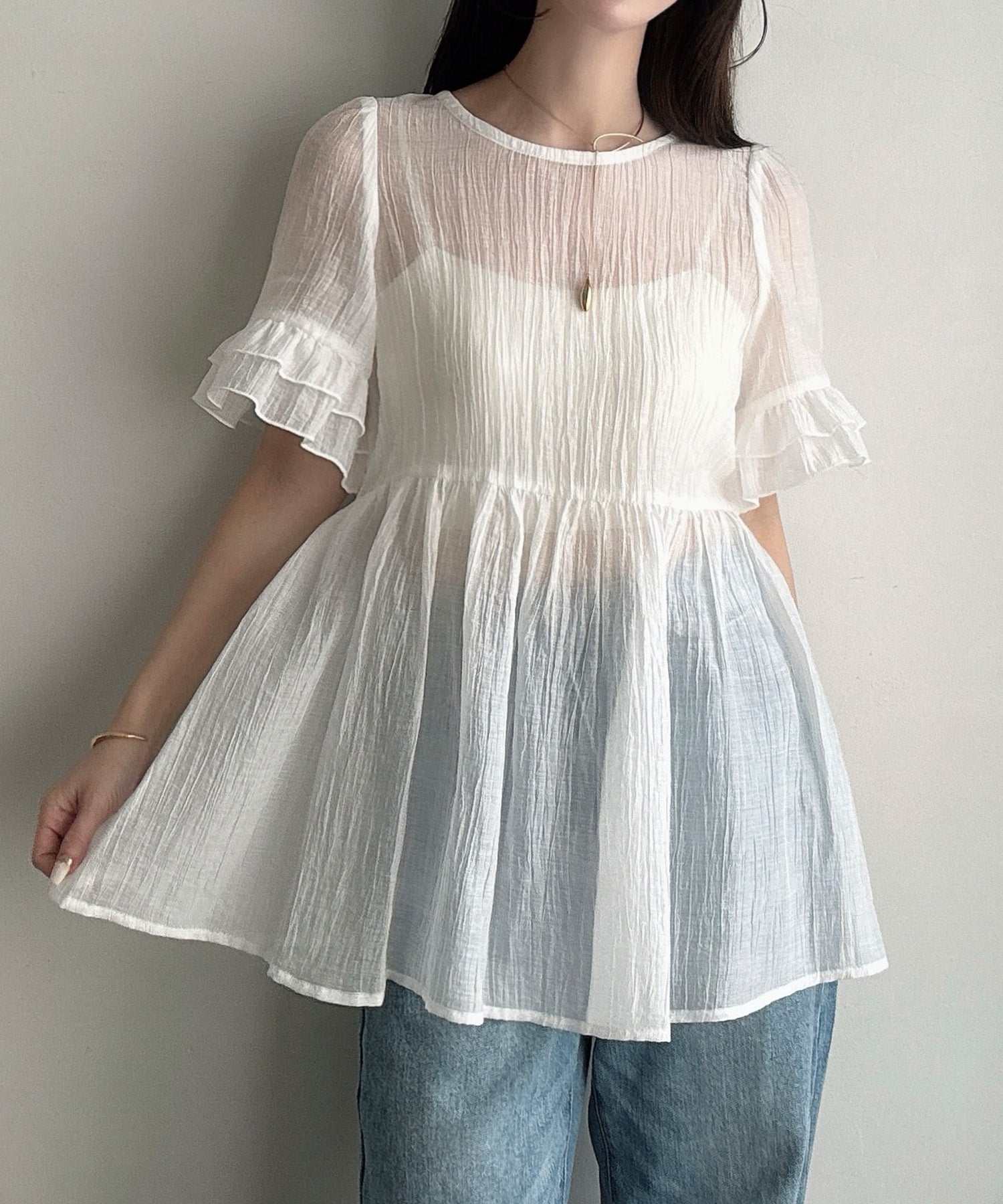 メイル Meiru Meiru シアーペプラムブラウス (ホワイト) ホワイト