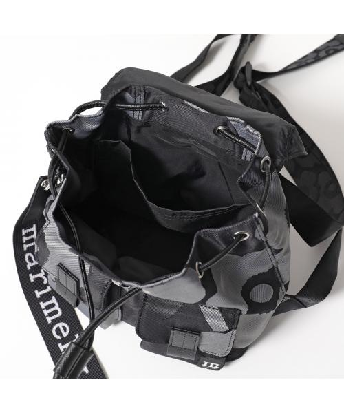 マリメッコ marimekko marimekko バックパック Everything Backpack S 094812 (990/ブラック他) 990/ブラック他