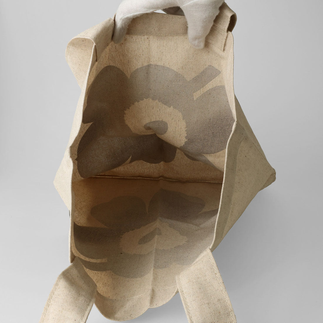 マリメッコ marimekko トートバッグ ヴァンッカ アクアレッリ ウニッコ TOTE BAG 094598 899 (ブラック/グレー) ブラック/グレー