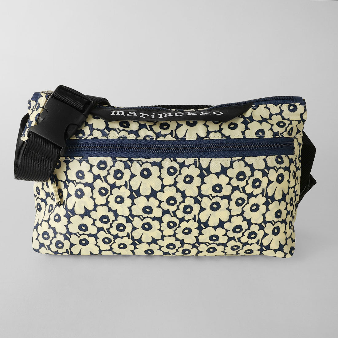 マリメッコ marimekko ショルダーバッグ ウニッコ NEAT CROSSBODY S 094573 858 (ダークネイビー/オフホワイト) ダークネイビー/オフホワイト