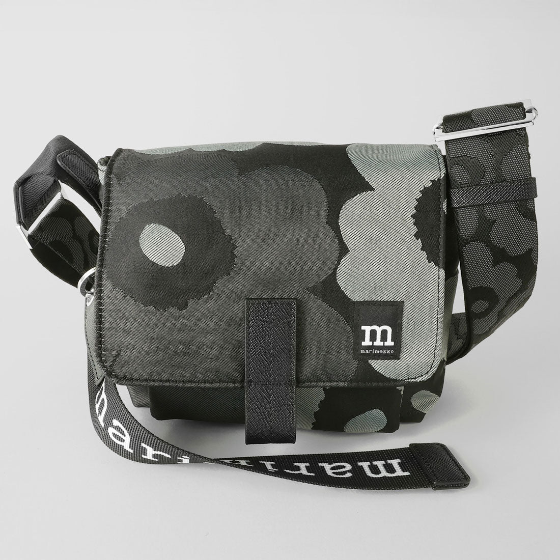 マリメッコ marimekko ショルダーバッグ ウニッコ MINI MESSENGER 094808 990 (グレー/ダークグレー/ブラック) グレー/ダークグレー/ブラック