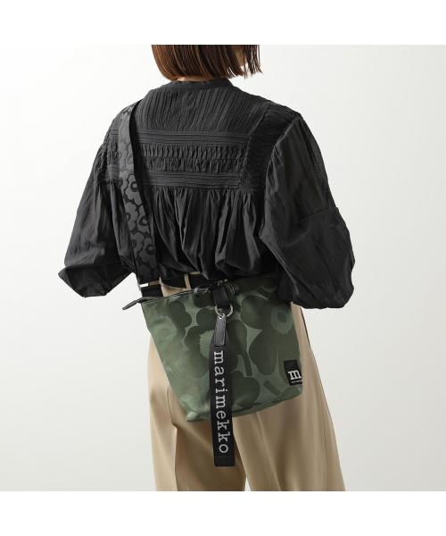 マリメッコ marimekko marimekko バッグ Carry All Unikko ウニッコ 095307 095300 (095307-660/グリーン) 095307-660/グリーン