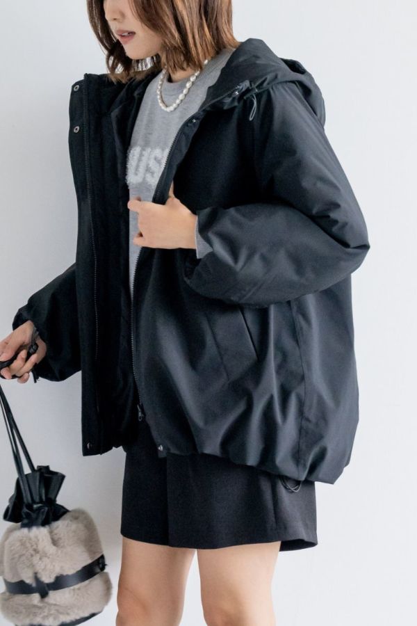 エムドゥ M.deux ドロストフーディーダウンジャケット (ブラック) ブラック