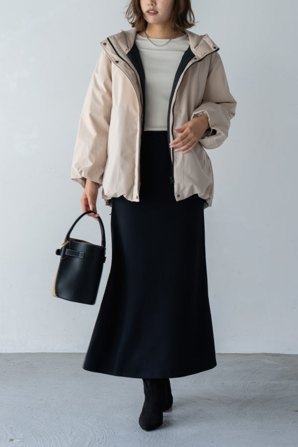 エムドゥ M.deux ドロストフーディーダウンジャケット (ブラック) ブラック