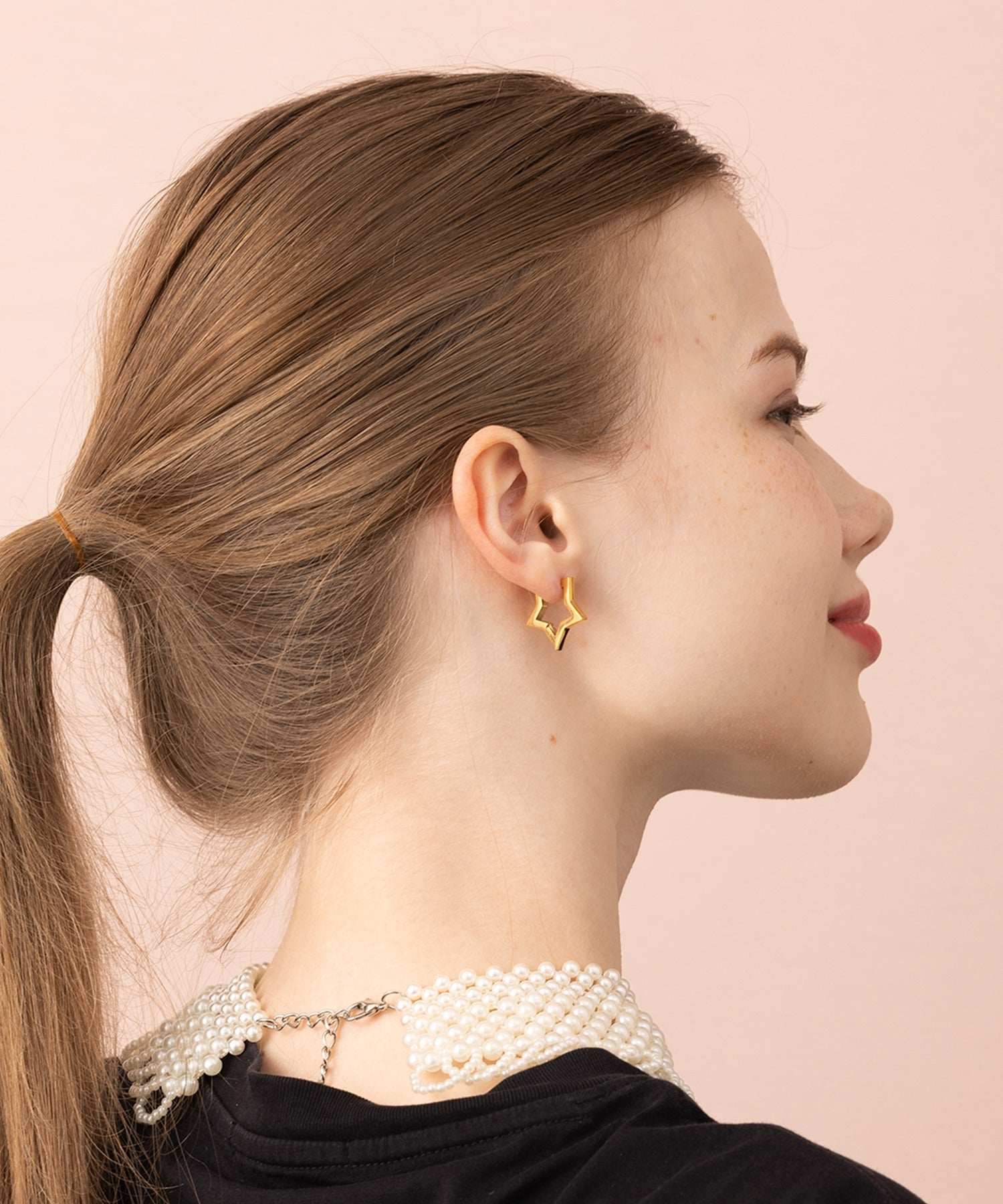 メリージェム Merry Gem スター型フープピアス KNF127 (ゴールド) ゴールド