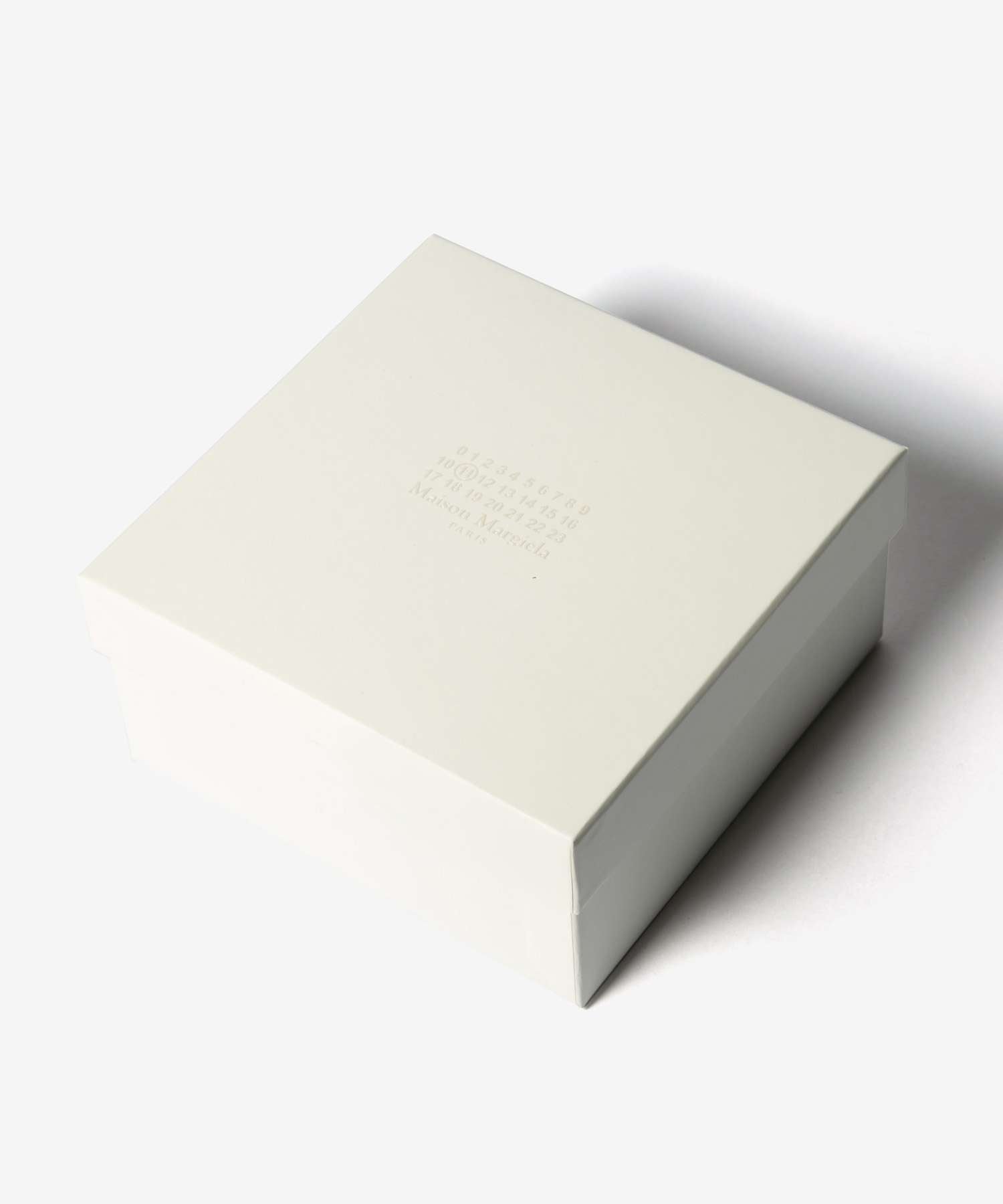 メゾン マルジェラ MAISON MARGIELA メゾン マルジェラ MAISON MARGIELA SA1VX0018 P6434 小銭入れ メンズ レディース 財布 グラムスラム エンブロイダリーコインホルダー ナンバリング (ブラック) ブラック