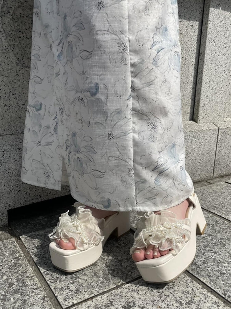 マジェスティックレゴン MAJESTIC LEGON パールリボンフリルボリュームサンダル (ブラック) ブラック