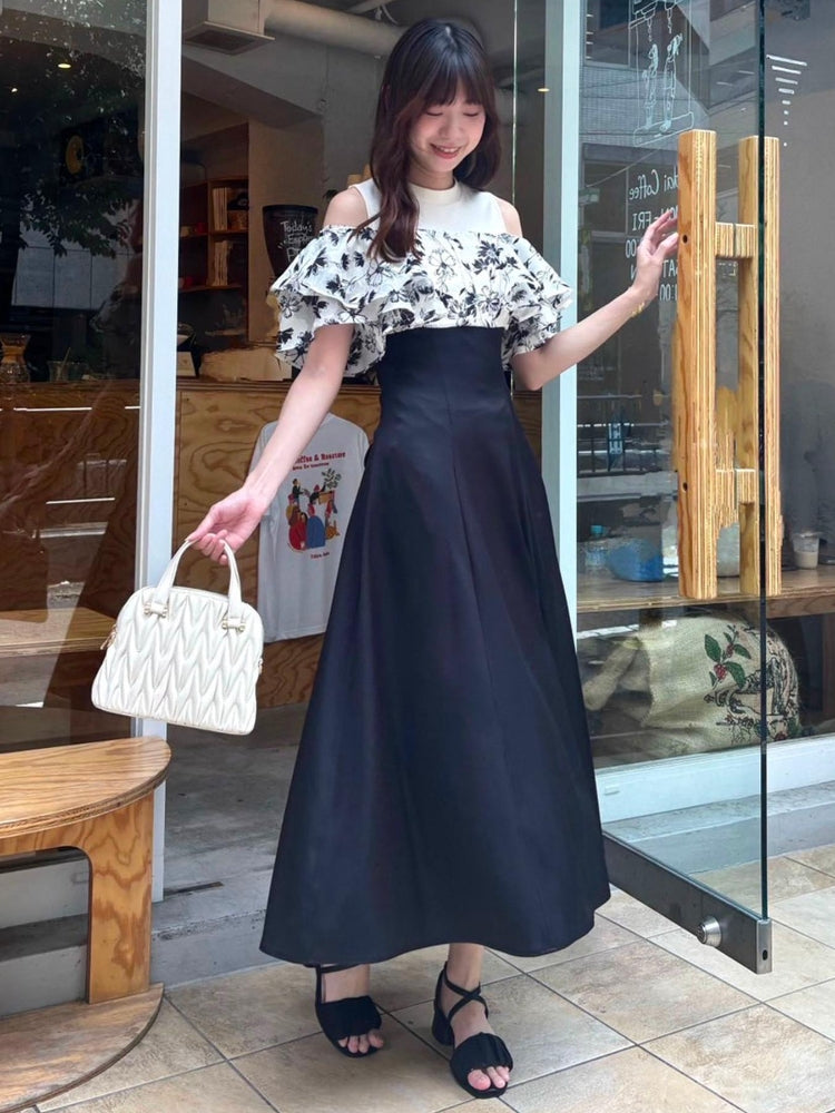 マジェスティックレゴン MAJESTIC LEGON ウエストきゅっとフリルフレアワンピ (ブラック) ブラック