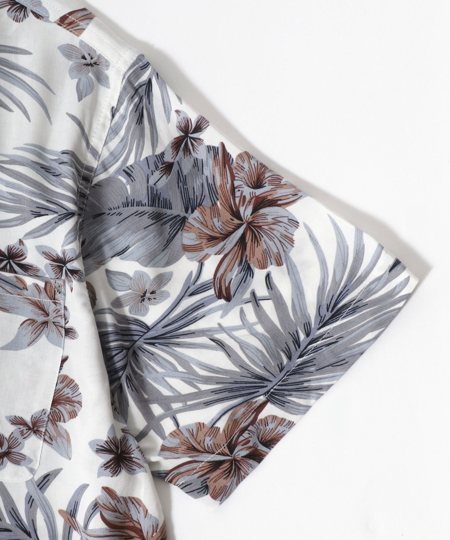 マルカワ MARUKAWA レーヨン アロハシャツ オープンカラー 開襟シャツ 半袖シャツ ハワイアンシャツ 柄 メンズ レディース (ブラック系その他4) ブラック系その他4