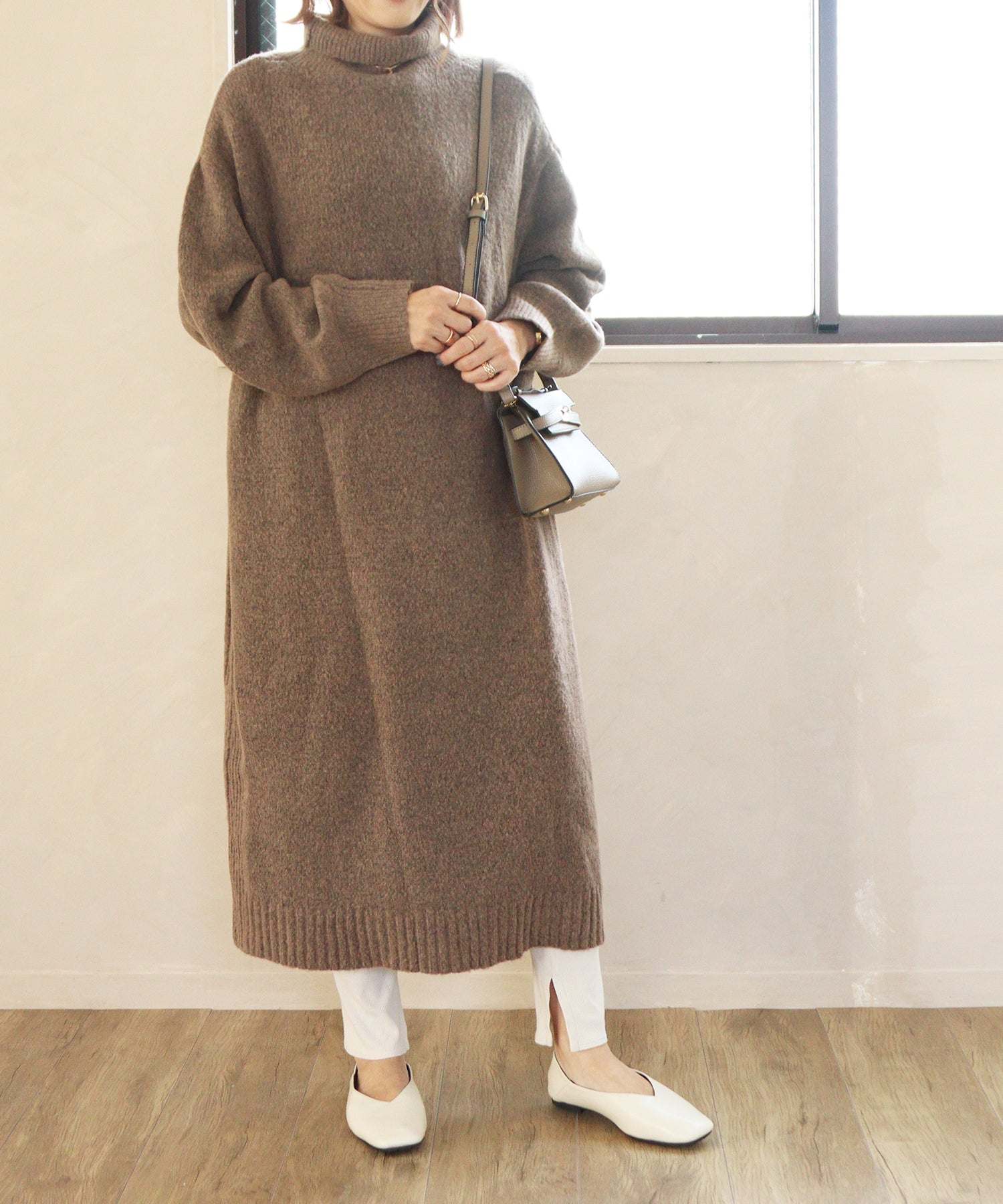 馬修女孩 masyugirl 【4E寬版・大尺碼】方頭V切平底鞋