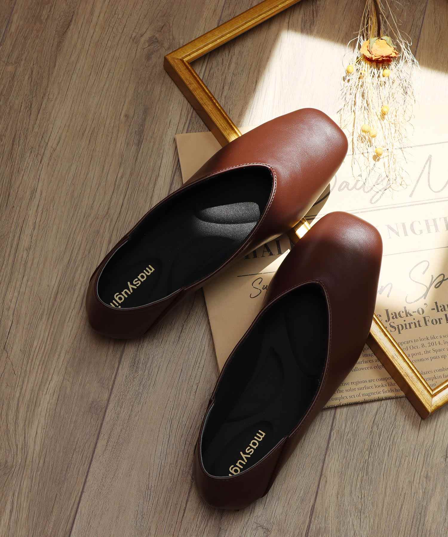 馬修女孩 masyugirl 【4E寬版・大尺碼】方頭V切平底鞋