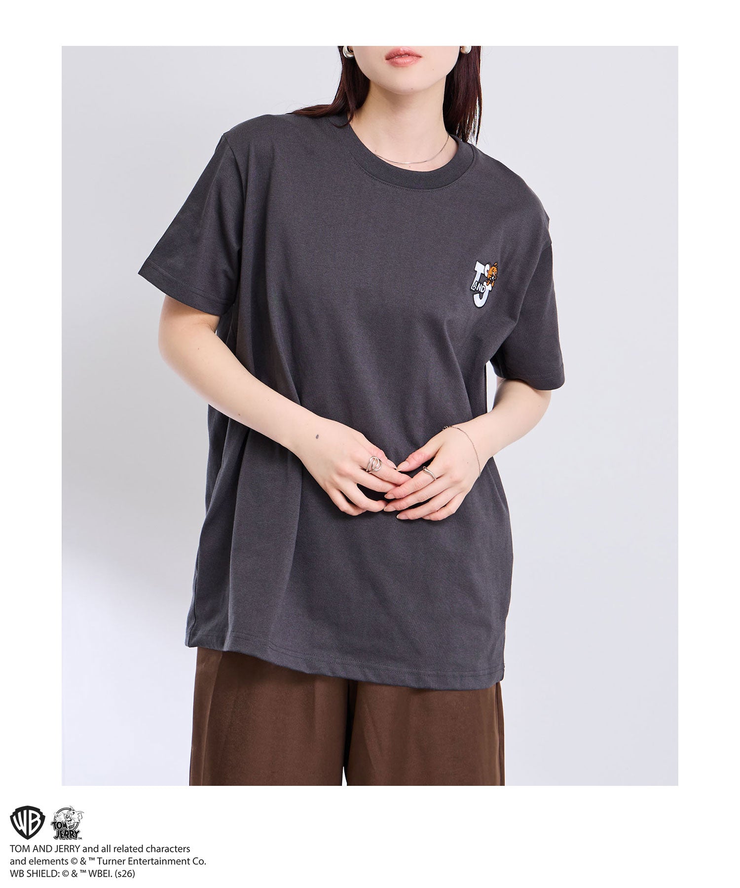 マックハウス Mac-House Tom and Jerry ラインストーンTシャツ (オフホワイト) オフホワイト