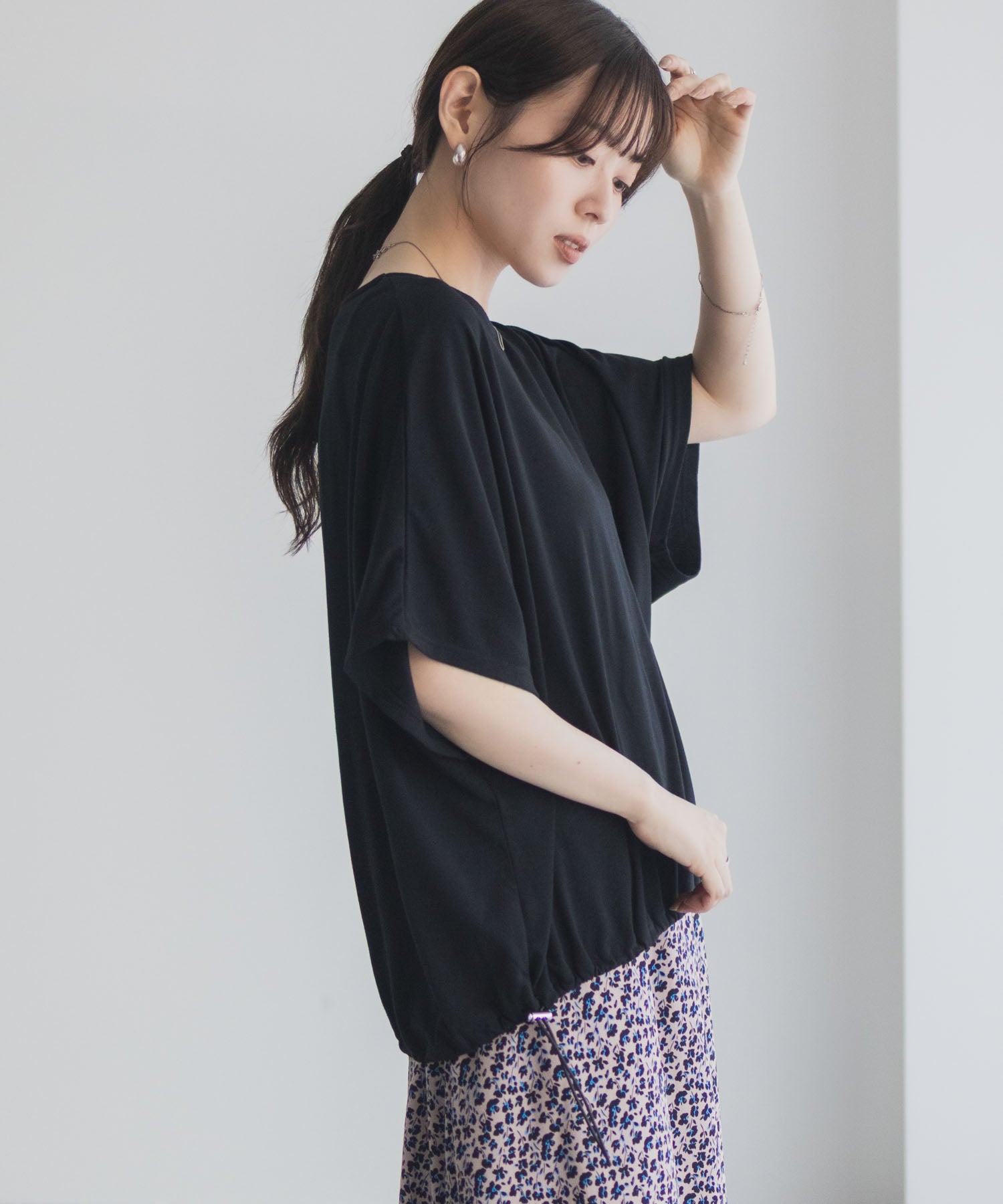 マックハウス Mac-House 裾ドロストカットソー (ブラック) ブラック