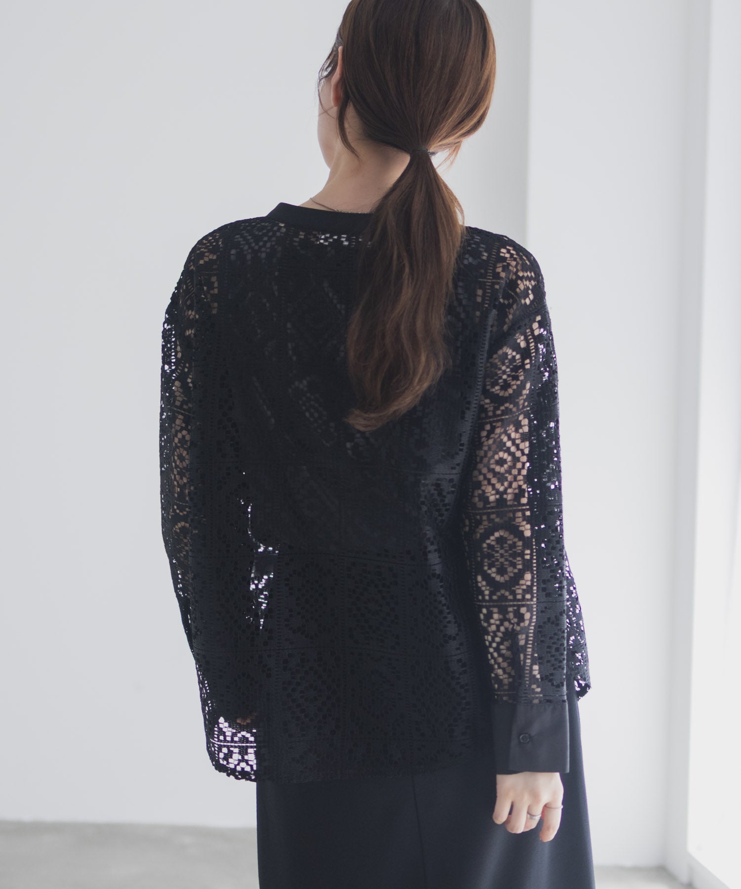 マックハウス Mac-House クロシェライクレース羽織ノーカラーシャツ (アイボリー) アイボリー