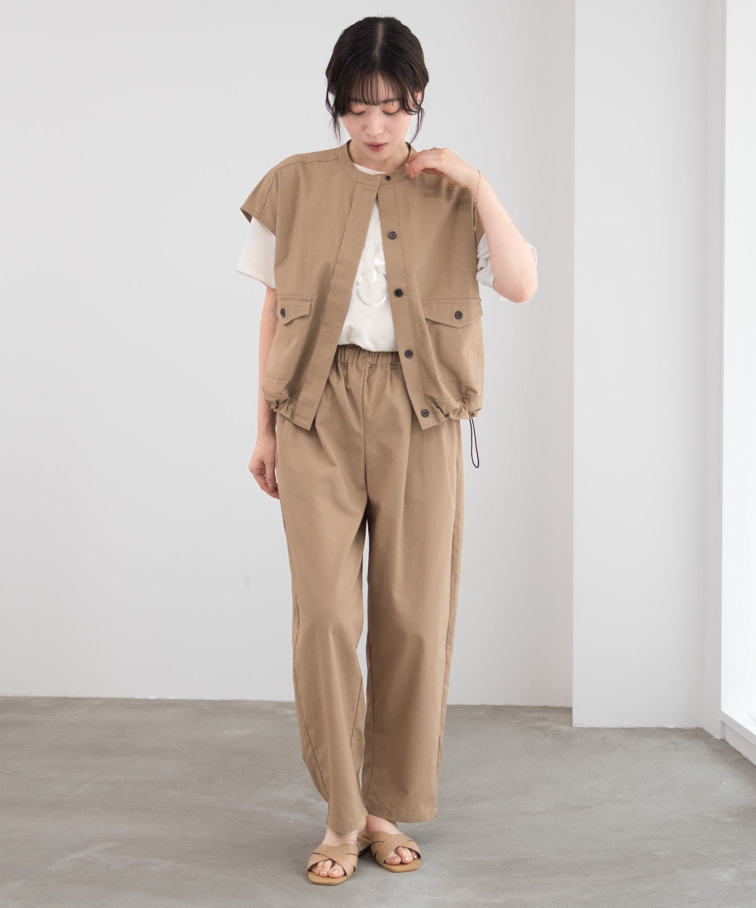 マックハウス Mac-House リネンライクノーカラージャケット (ベージュ) ベージュ