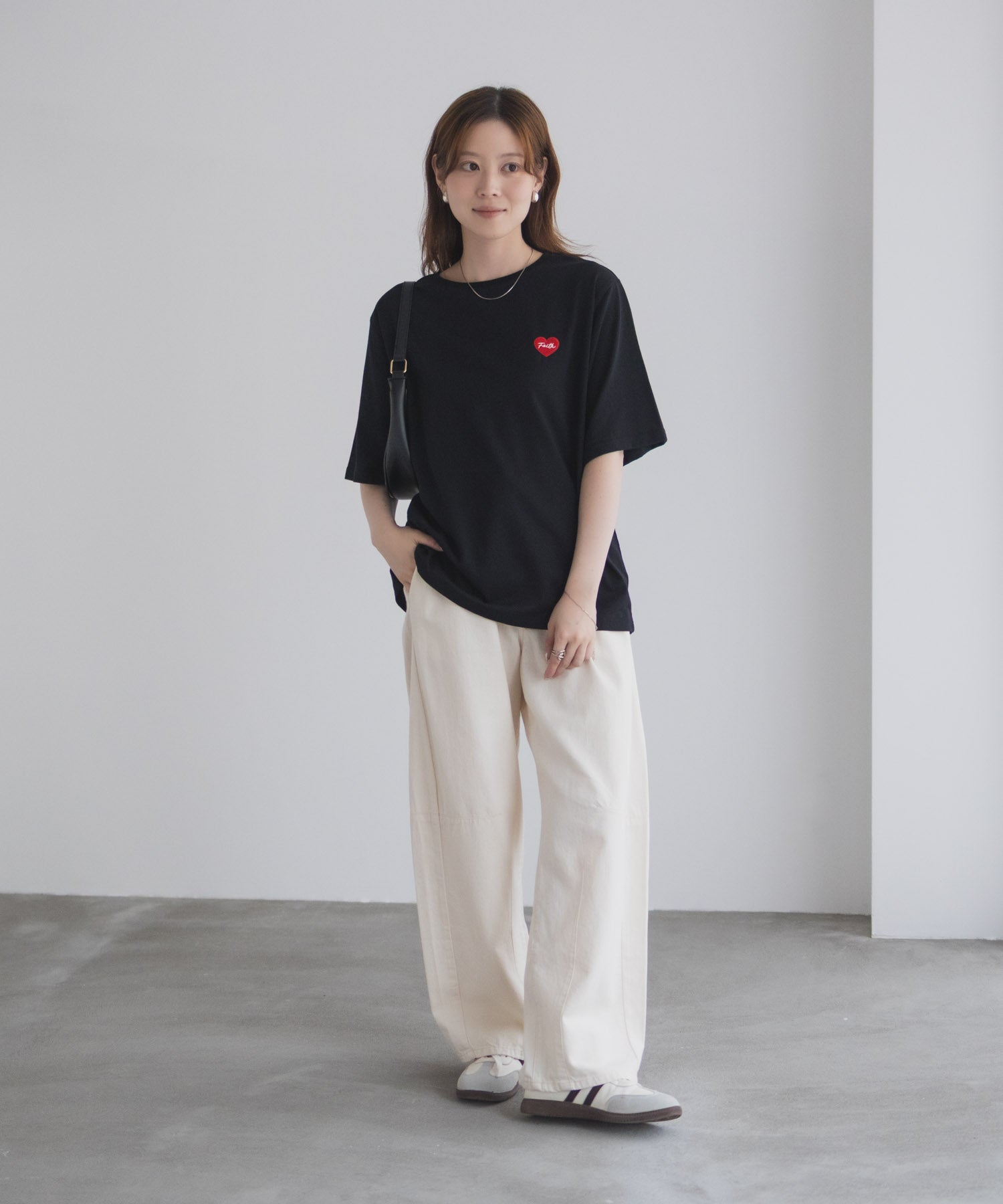 マックハウス Mac-House ハート刺繍Tシャツ (ホワイト) ホワイト