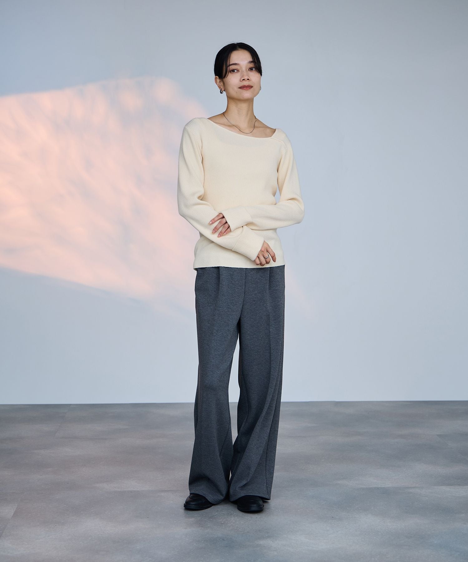 マックハウス Mac-House コンフィーズ アシメニット (アイボリー) アイボリー