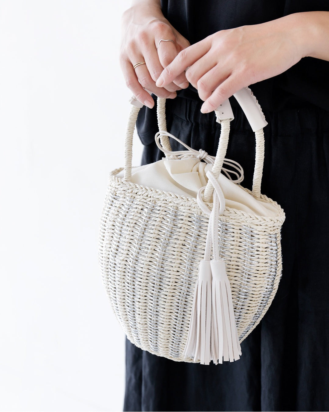 サンポクシェル sanpo kuschel 華やかストライプのころんかごバッグ (ライトベージュ) ライトベージュ