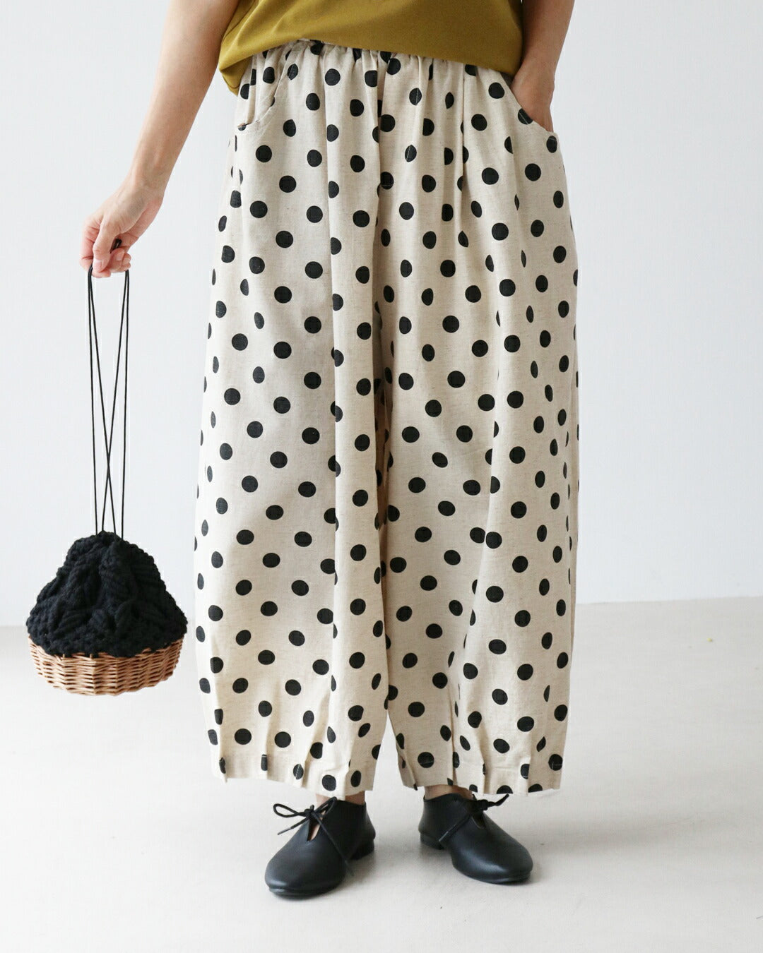 サンポクシェル sanpo kuschel 体型カバーも叶う、ゆったりドットパンツ (ホワイト) ホワイト