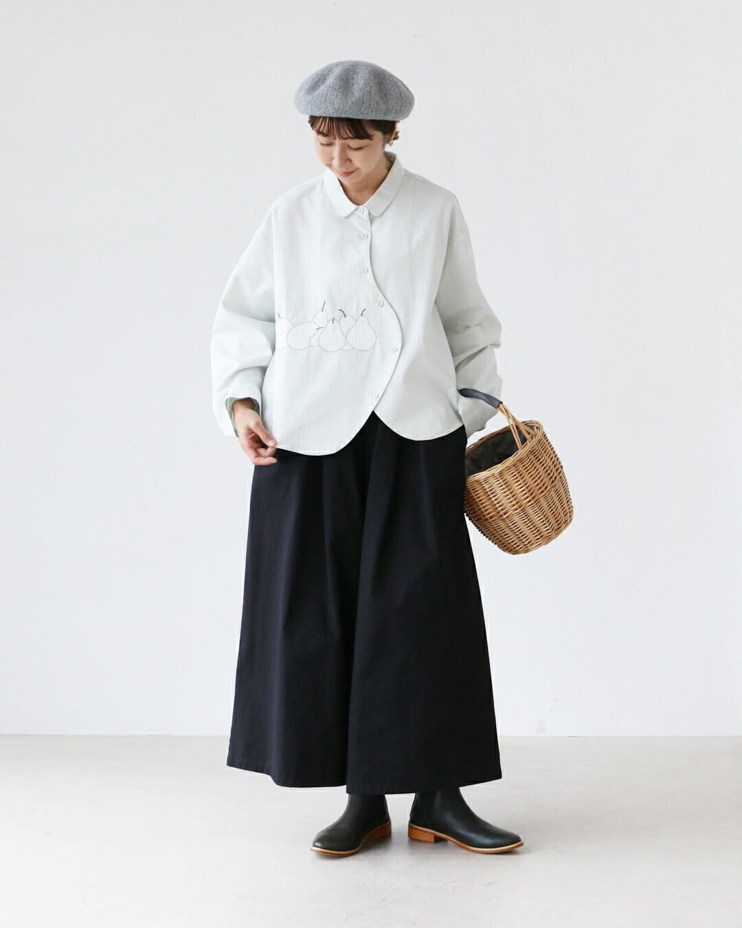 サンポクシェル sanpo kuschel 洋ナシ刺繍シャツ (ミント) ミント