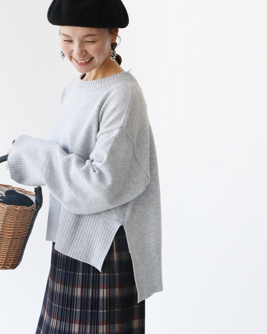 サンポクシェル sanpo kuschel サンポクシェル sanpo kuschel 体型カバースリットニット (ライトグレー) ライトグレー