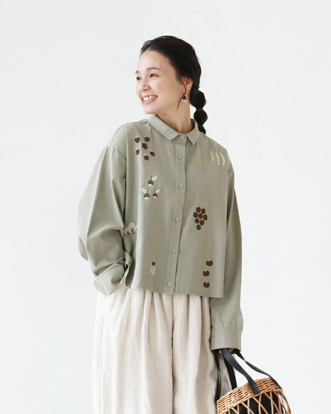 サンポクシェル sanpo kuschel たべもの刺繍シャツ (グリーン) グリーン