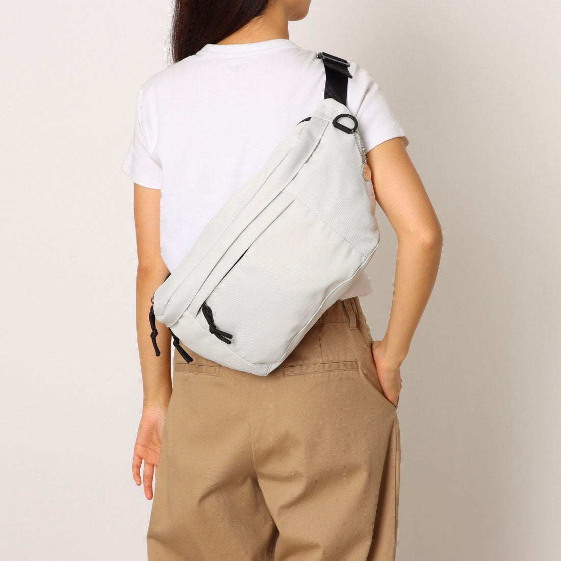 モーヴ mauve ボディバッグ 2室構造 斜め掛け ショルダー カジュアル ユニセックス 軽量 (ホワイト) ホワイト